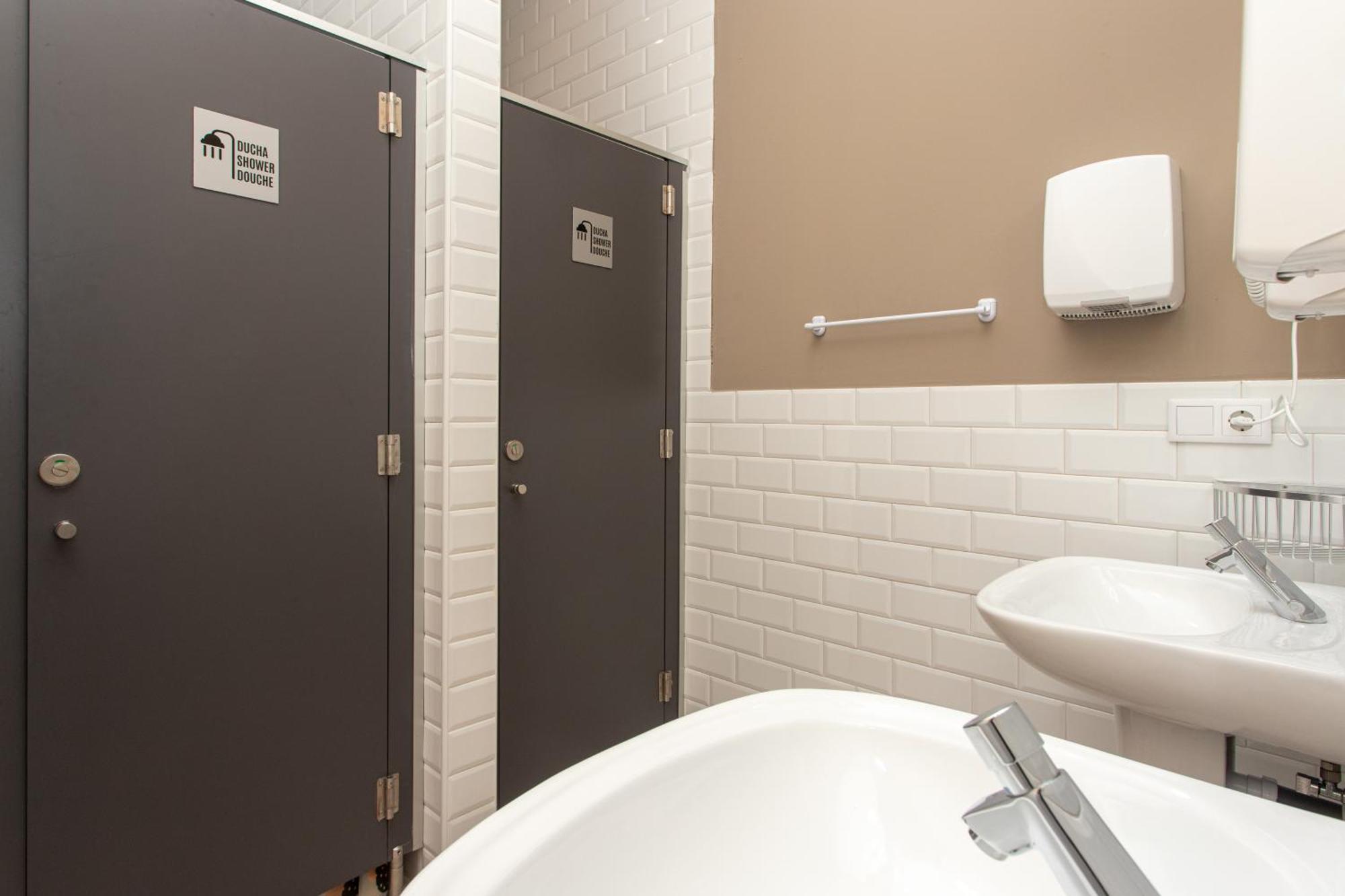 Albergue Hostel Льянес Экстерьер фото