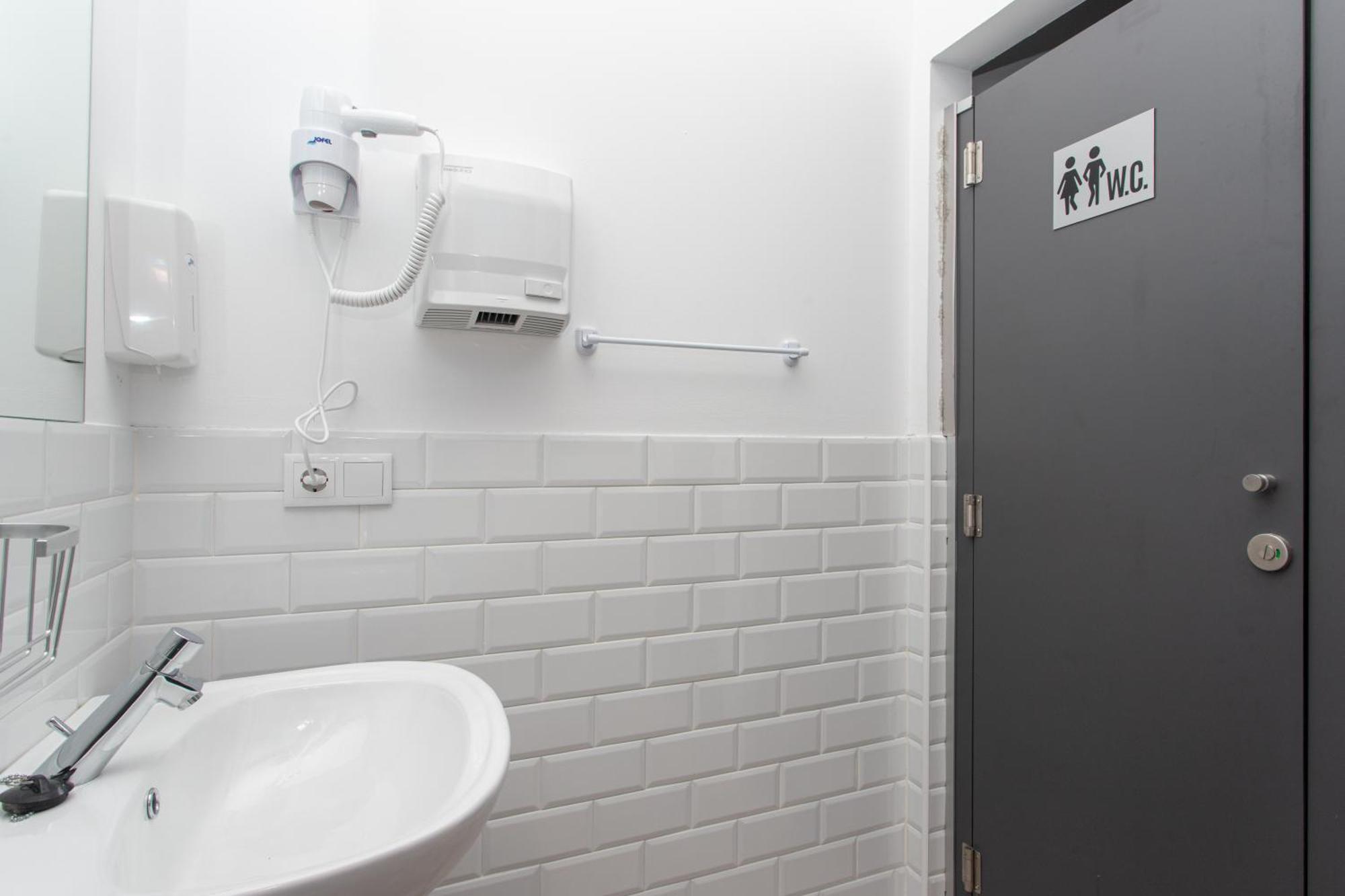 Albergue Hostel Льянес Экстерьер фото